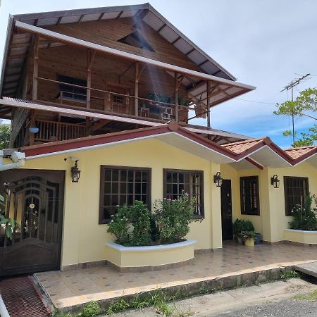 Hostal Bocas Tropical Paradise Bocas del Toro Exterior foto